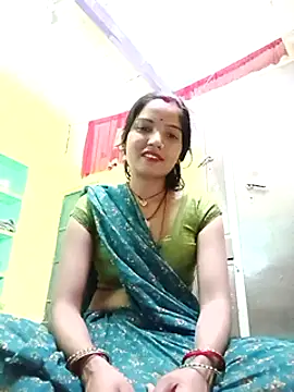 Bhuvi Bedi online show from 02/26/25, 10:36
