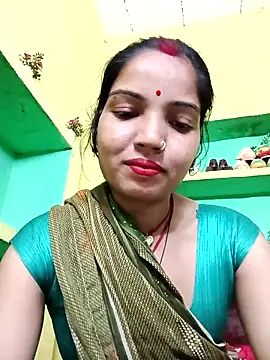 Bhuvi Bedi online show from 03/09/25, 03:16