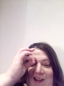 HotHornyEmmaX online show from 02/16/25, 07:15