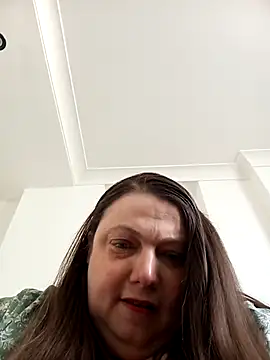 HotHornyEmmaX online show from 04/26/26, 10:57