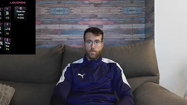 machohiberiko online show from 10/30/25, 05:35