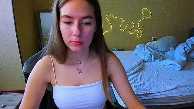 EmilyPaw online show from 03/22/26, 10:07