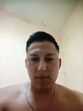 LuisMex1998 online show from 05/27/26, 07:49