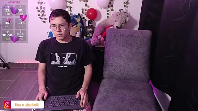 Snapshot of Tina_4_Charlie chatting on 02/17/26, 03:19 Tina 4 Charlie online show from 02/17/26, 03:19