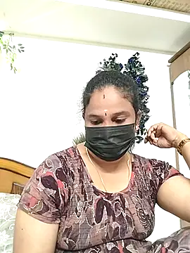 Tamil Aathira online show from 10/31/25, 05:08