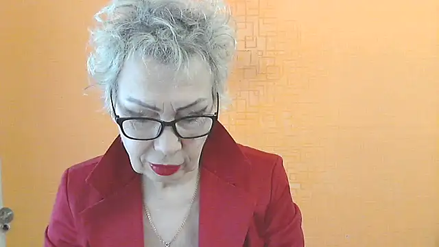 Snapshot of NessyJenixs chatting on 02/01/26, 08:35 NessyJenixs online show from 02/01/26, 08:35