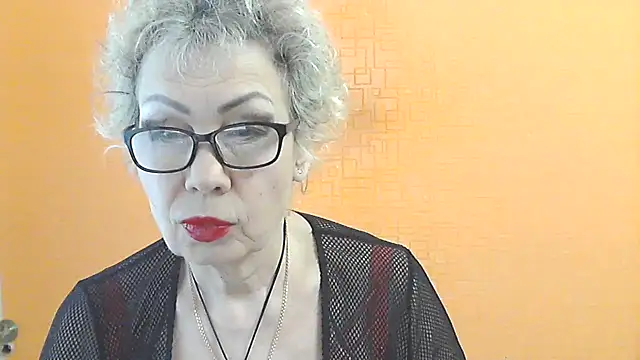 Snapshot of NessyJenixs chatting on 03/04/26, 08:42 NessyJenixs online show from 03/04/26, 08:42