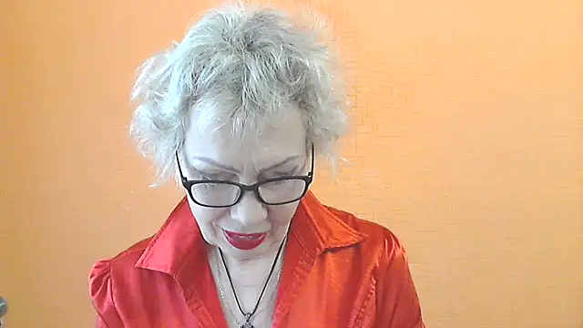 Snapshot of NessyJenixs chatting on 05/16/26, 06:21 NessyJenixs online show from 05/16/26, 06:21