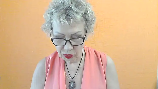 Snapshot of NessyJenixs chatting on 07/04/26, 01:17 NessyJenixs online show from 07/04/26, 01:17