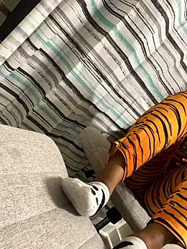 Snapshot of theprettysoles chatting on 11/01/25, 07:10 theprettysoles online show from 11/01/25, 07:10