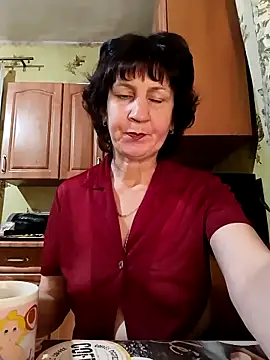 Snapshot of Laura_Kiss chatting on 03/01/25, 04:11 Laura Kiss online show from 03/01/25, 04:11