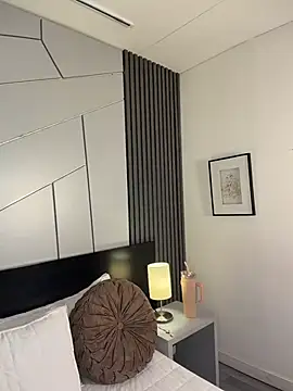 fiorella paris online show from 03/03/26, 08:04