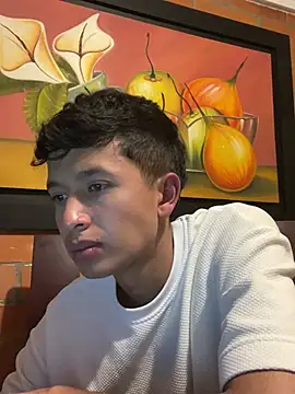 Snapshot of sebaxx8_ chatting on 02/19/25, 03:17 sebaxx8 online show from 02/19/25, 03:17