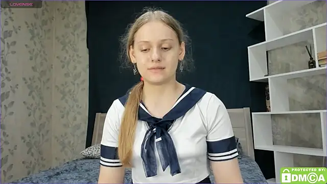 Snapshot of onelovelyalice chatting on 01/28/25, 04:52 onelovelyalice online show from 01/28/25, 04:52