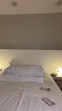 Snapshot of veronikawithDDDs chatting on 11/02/25, 05:04 veronikawithDDDs online show from 11/02/25, 05:04