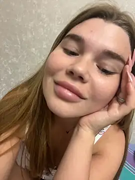 ella zzz online show from 10/22/25, 10:31