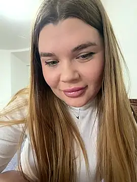 ella zzz online show from 02/02/26, 01:43