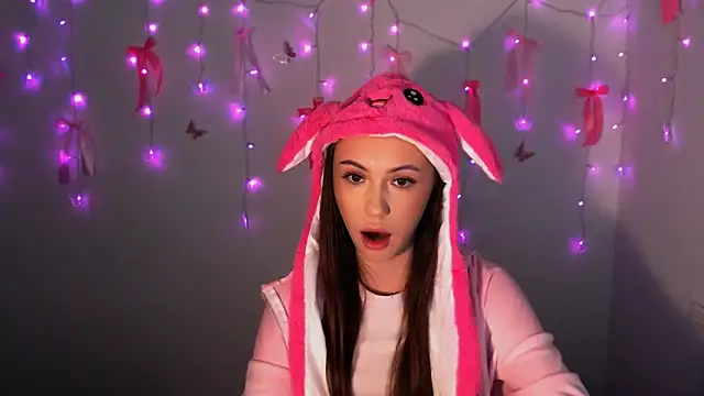 Nikonara Love online show from 12/21/25, 01:29