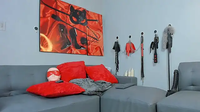 Snapshot of KaramStone chatting on 02/24/25, 09:09 KaramStone online show from 02/24/25, 09:09