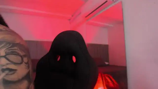 bonnieAn online show from 11/25/25, 11:21