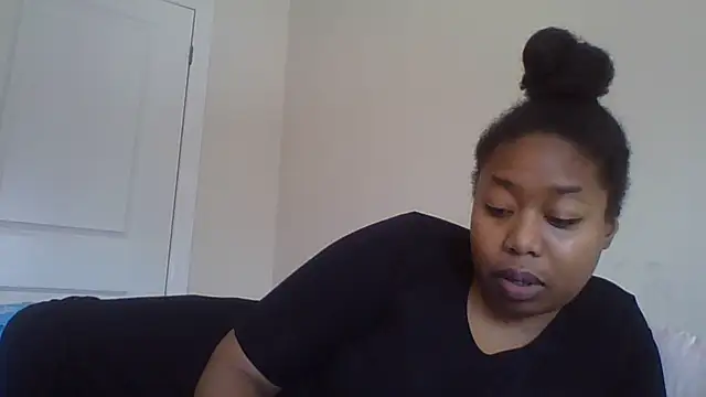 angeliquebelcali online show from 02/24/25, 06:36