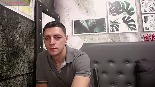 Frank Millers online show from 02/21/25, 07:43