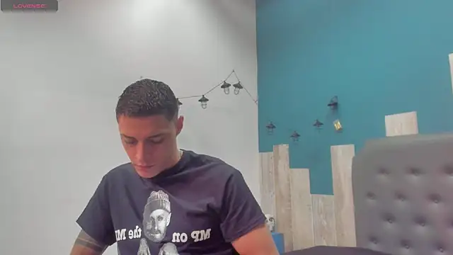 Frank Millers online show from 10/17/25, 08:55