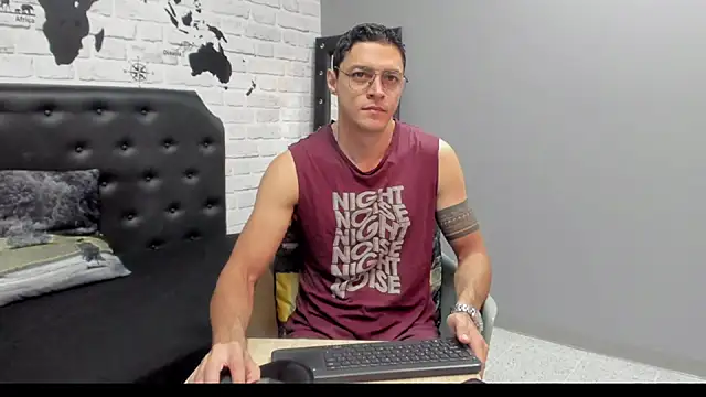 Frank Millers online show from 11/11/25, 08:42