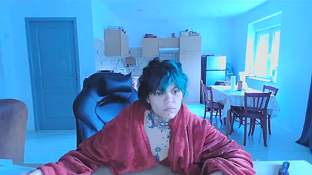 Snapshot of serena__vedette chatting on 01/29/25, 08:18 serena vedette online show from 01/29/25, 08:18