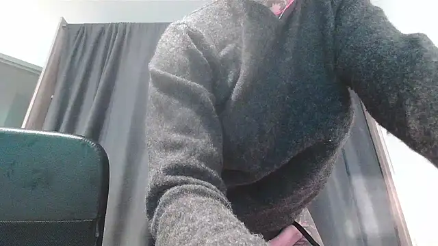 Snapshot of serena__vedette chatting on 11/10/25, 09:41 serena vedette online show from 11/10/25, 09:41