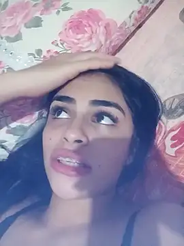 Snapshot of perolaa8 chatting on 03/06/25, 04:19 perolaa8 online show from 03/06/25, 04:19