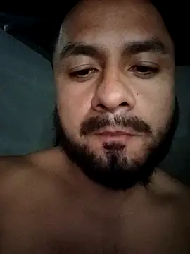 Ant1990 online show from 10/26/25, 01:28