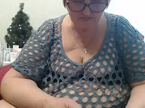 Snapshot of DeniseeRosea chatting on 03/08/25, 12:22 DeniseeRosea online show from 03/08/25, 12:22