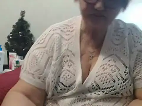 Snapshot of DeniseeRosea chatting on 03/13/25, 07:06 DeniseeRosea online show from 03/13/25, 07:06