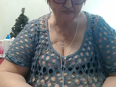 Snapshot of DeniseeRosea chatting on 03/14/25, 07:01 DeniseeRosea online show from 03/14/25, 07:01