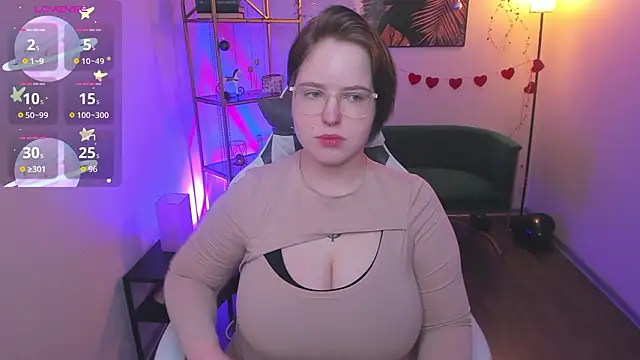 Manic pixie  online show from 03/13/26, 04:13