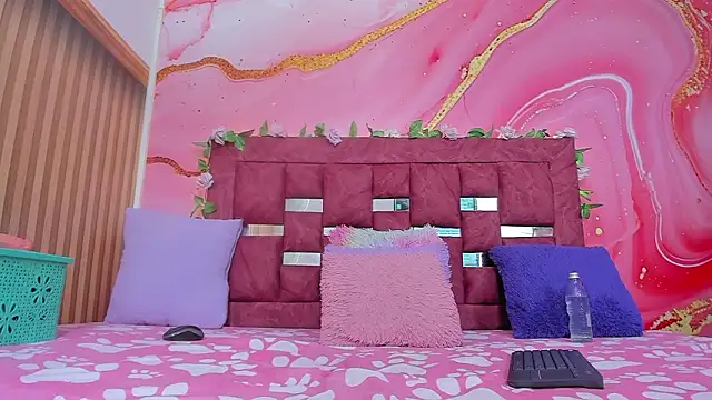 scarlett  evans  online show from 03/09/26, 06:34