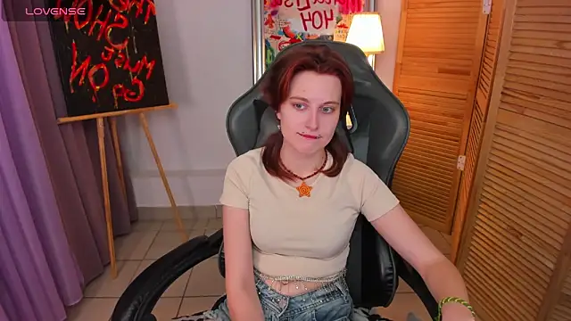 Snapshot of Jiffyyo chatting on 01/30/25, 09:04 Jiffyyo online show from 01/30/25, 09:04