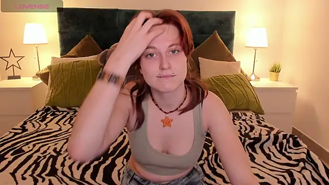 Snapshot of Jiffyyo chatting on 02/01/25, 08:39 Jiffyyo online show from 02/01/25, 08:39