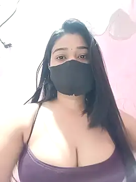 Simran-001 online show from 04/07/26, 11:43