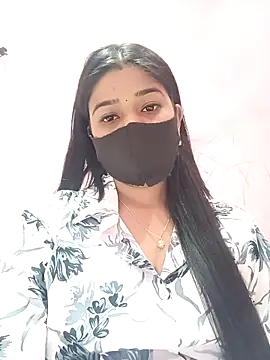 Simran-001 online show from 04/12/26, 05:07