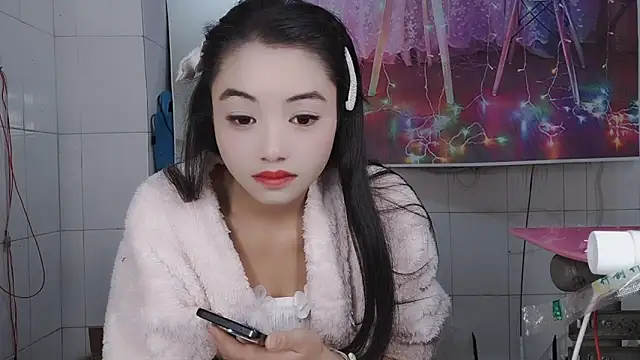 Snapshot of ManMan-520 chatting on 02/04/25, 05:21 ManMan-520 online show from 02/04/25, 05:21