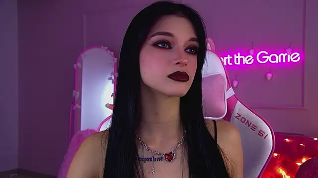 BeverlyMost online show from 12/03/25, 06:28