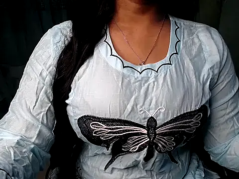 Saanviraa online show from 10/07/25, 02:31