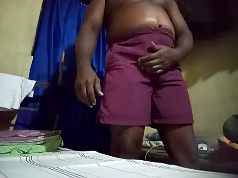 Snapshot of Saramal_670 chatting on 10/17/25, 07:38 Saramal 670 online show from 10/17/25, 07:38