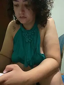 Snapshot of Byabundao chatting on 02/06/25, 10:37 Byabundao online show from 02/06/25, 10:37