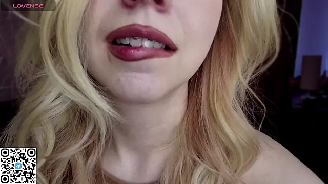 LynetHakes online show from 04/11/26, 07:45