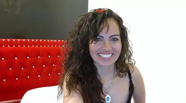 Snapshot of ShairaMarss chatting on 02/24/25, 02:37 ShairaMarss online show from 02/24/25, 02:37