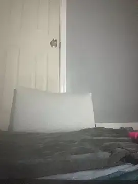 Snapshot of Meerawantsyou chatting on 02/16/25, 03:26 Meerawantsyou online show from 02/16/25, 03:26