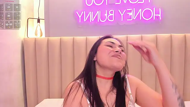 Naomymonroe  online show from 02/23/26, 09:56